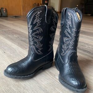Smart Fit Western Toddler Boot SIze 6 1/2 (117)